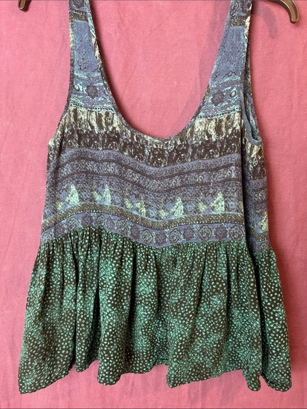 Excellent condition Ecote Tank Top w babydoll waist